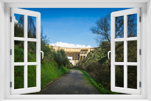 Fototapeta Naklejka Na Ścianę Okno 3D - View from the water dam at Tomar, Portugal. Castelo de Bode water dam