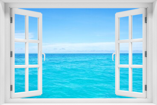 Fototapeta Naklejka Na Ścianę Okno 3D - 沖縄の宮古島の青い海と空