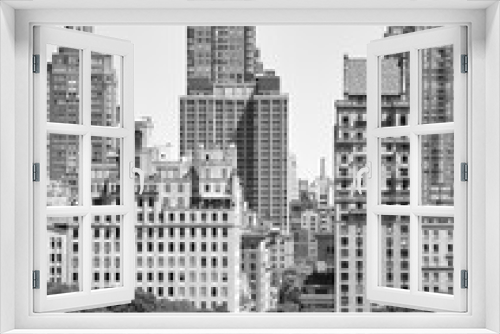 Fototapeta Naklejka Na Ścianę Okno 3D - Black and white picture of Manhattan Upper East Side diverse architecture, New York, USA.