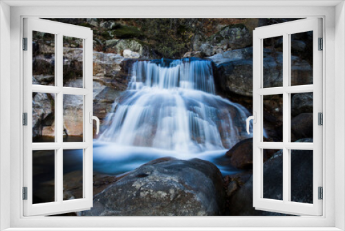 Fototapeta Naklejka Na Ścianę Okno 3D - waterfalls of a mountain river in autumn focus selected