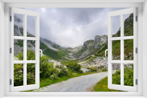 Fototapeta Naklejka Na Ścianę Okno 3D - Bellissimo panorama delle montagne dal sentiero che porta al rifugio segantini nella val Nambrone in Trentino, viaggi e paesaggi in Italia