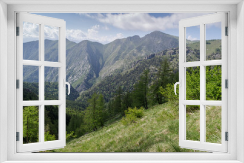 Fototapeta Naklejka Na Ścianę Okno 3D - Ligurian Alps, along the French-Italian border