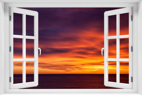 Fototapeta Naklejka Na Ścianę Okno 3D - nuvole al tramonto