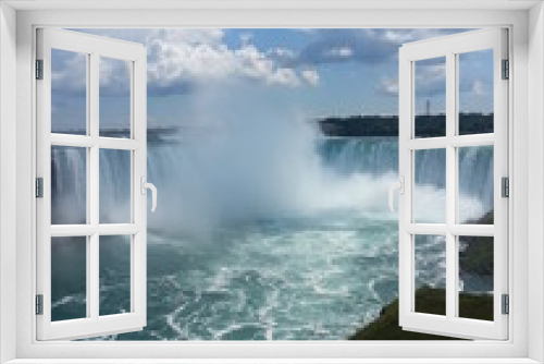 Fototapeta Naklejka Na Ścianę Okno 3D - Niagara Falls from a specific vantage point