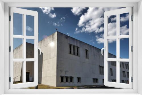 Fototapeta Naklejka Na Ścianę Okno 3D - Concrete Building