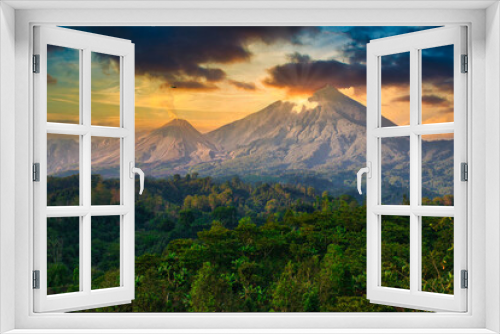 Volcan Santiaguito, Quetzaltenango. Guatemala