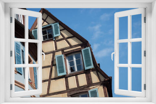 Fototapeta Naklejka Na Ścianę Okno 3D - retail of traditional medieval architecture in Colmar - France