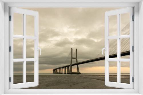 Fototapeta Naklejka Na Ścianę Okno 3D - Ponte 