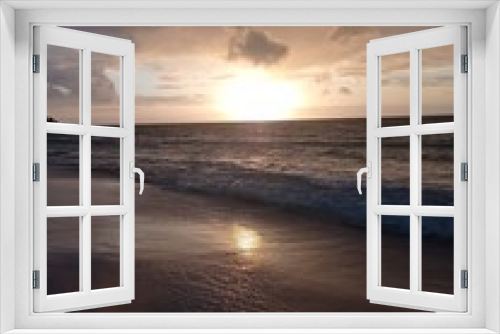 Fototapeta Naklejka Na Ścianę Okno 3D - Amanecer Playa