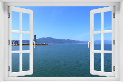 Fototapeta Naklejka Na Ścianę Okno 3D - 近江大橋から見た琵琶湖の景色