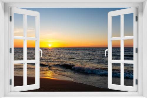 Fototapeta Naklejka Na Ścianę Okno 3D - Zachód słońca nad Morzem Bałtyckim