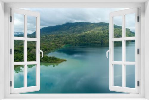 Fototapeta Naklejka Na Ścianę Okno 3D - Miramar lake chiapas mexico