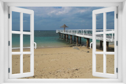 Fototapeta Naklejka Na Ścianę Okno 3D - 沖縄県の石垣島、クラブメッドの前のビーチ