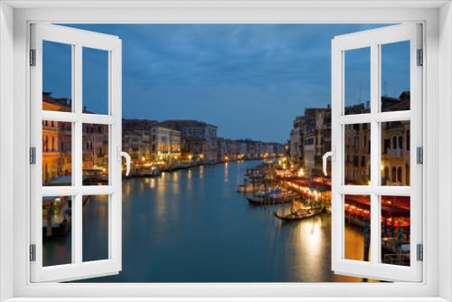 Fototapeta Naklejka Na Ścianę Okno 3D - Night image of Grand Canal in Venice.