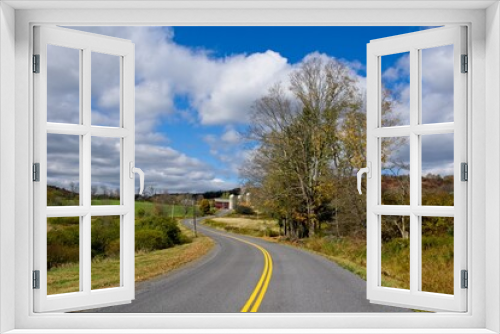 Fototapeta Naklejka Na Ścianę Okno 3D - Autumn scene with windy road in Delaware County NY