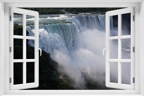 Fototapeta Naklejka Na Ścianę Okno 3D - Huge and strong Niagara falls view, splash of the water