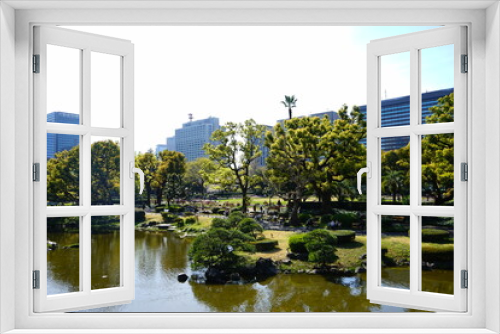 Fototapeta Naklejka Na Ścianę Okno 3D - Shinji-ike pond at Hibiya park in Tokyo, Japan. Japanese garden - 日比谷公園 心字池 日本庭園 