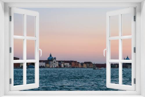Fototapeta Naklejka Na Ścianę Okno 3D - Giudecca, Venice.