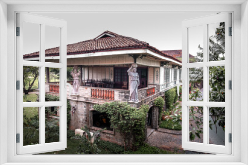 Fototapeta Naklejka Na Ścianę Okno 3D - Beautifully reconstructed Filipino heritage and cultural houses that form part of Las Casas FIlipinas de Acuzar resort at Bagac, Bataan, Philippines.