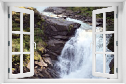 Fototapeta Naklejka Na Ścianę Okno 3D - Wasserfall in Österreich