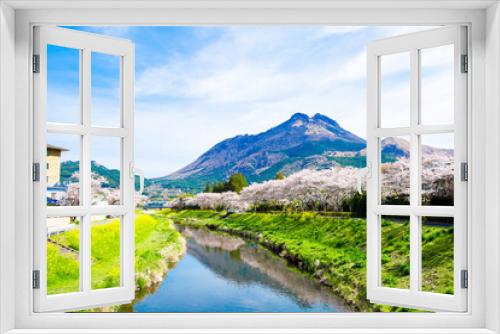 Fototapeta Naklejka Na Ścianę Okno 3D - 由布院の桜
