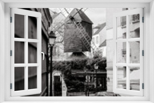Fototapeta Naklejka Na Ścianę Okno 3D - Le moulin de Montmartre en noir et blanc