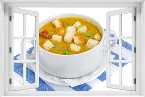 Fototapeta Naklejka Na Ścianę Okno 3D - Soup puree from vegetables with breadcrumbs, healthy food.