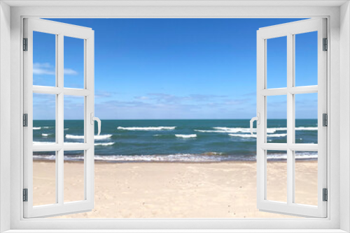 Fototapeta Naklejka Na Ścianę Okno 3D - View of Lake Michigan from beach at Indiana Dunes National Park lakeshore - Chesterton, IN USA