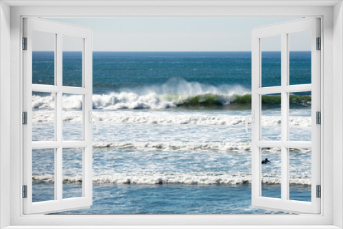Fototapeta Naklejka Na Ścianę Okno 3D - Beautiful blue ocean waves on clear sunny day