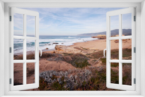 Fototapeta Naklejka Na Ścianę Okno 3D - Beautiful view of ocean beach Praia da Cresmina, Portugal.