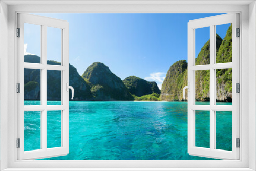 Fototapeta Naklejka Na Ścianę Okno 3D - Beautiful view landscape of tropical beach , emerald sea and white sand against blue sky, Maya bay in phi phi island , Thailand