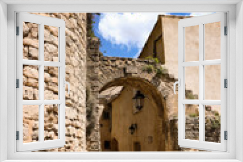 Fototapeta Naklejka Na Ścianę Okno 3D - Im alten Dorf Lacoste am Luberon in der Provence, Frankreich