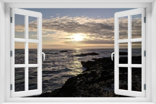 Fototapeta Naklejka Na Ścianę Okno 3D - Sunset Over Ocean