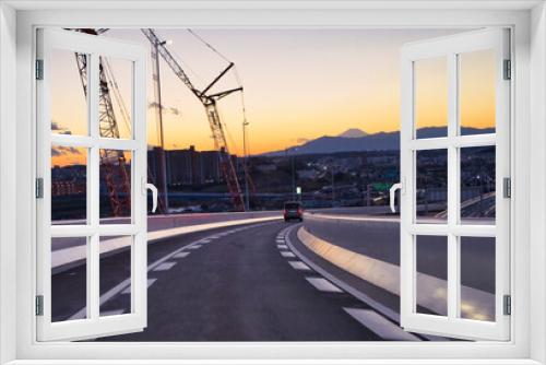 Fototapeta Naklejka Na Ścianę Okno 3D - 日本の高速道路