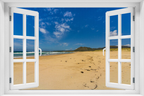 Fototapeta Naklejka Na Ścianę Okno 3D - Beach view from Mount Louro in Galicia, Spain.