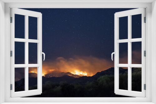 Fototapeta Naklejka Na Ścianę Okno 3D - Bighorn Fire in the Santa Catalina Mountains
