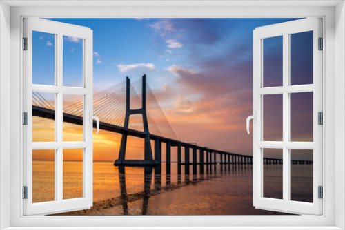 Fototapeta Naklejka Na Ścianę Okno 3D - Vasco Da Gama bridge in Lisbon, Portugal
