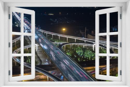 Fototapeta Naklejka Na Ścianę Okno 3D - busy traffic road in night