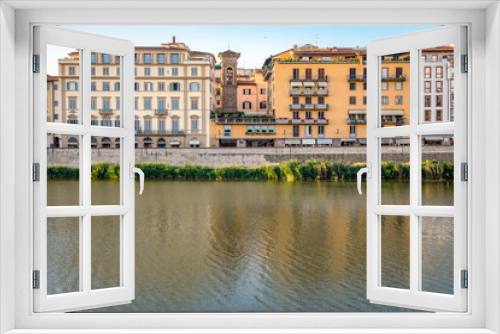 Fototapeta Naklejka Na Ścianę Okno 3D - Florence, Italy -20 June, 2019 : view of residential area of the city at the bank of River Arno.