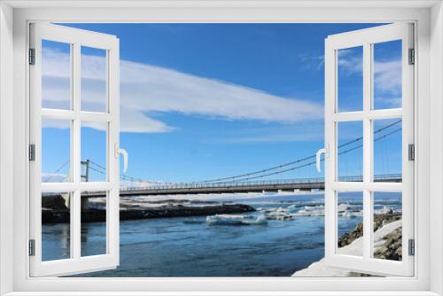 Fototapeta Naklejka Na Ścianę Okno 3D - Cold bridge
