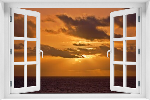 Fototapeta Naklejka Na Ścianę Okno 3D - Sonnenaufgang über dem Ozean