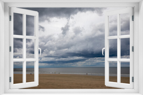 Fototapeta Naklejka Na Ścianę Okno 3D - Ciel gris, nuage gris