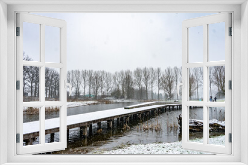 Fototapeta Naklejka Na Ścianę Okno 3D - Lake in winter