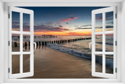 Fototapeta Naklejka Na Ścianę Okno 3D - Beautiful sunset over the sea