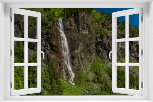 Fototapeta Naklejka Na Ścianę Okno 3D - Schleierfall waterfall near Sportgastein place between big mountains