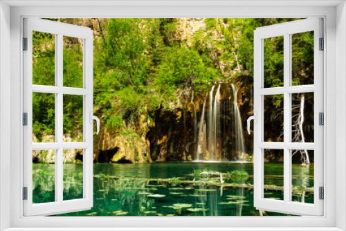 Fototapeta Naklejka Na Ścianę Okno 3D - Mountain Lake and Waterfall