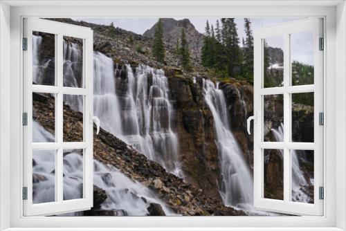 Fototapeta Naklejka Na Ścianę Okno 3D - Seven veils waterfalls in Yoho National Park. British Columbia. Canada