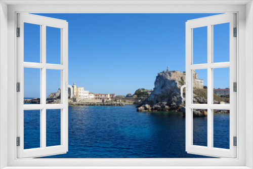 Fototapeta Naklejka Na Ścianę Okno 3D - Pianosa Island in Italy