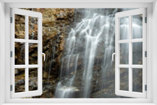 Fototapeta Naklejka Na Ścianę Okno 3D - Scorus waterfall, Valcea county, Romania