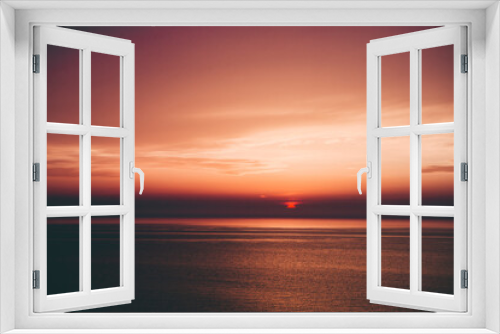 Fototapeta Naklejka Na Ścianę Okno 3D - scarlet sunset on the sea